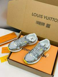 Picture of Louis Vuitton Shoes _SKULVsz35-40GDT040712549